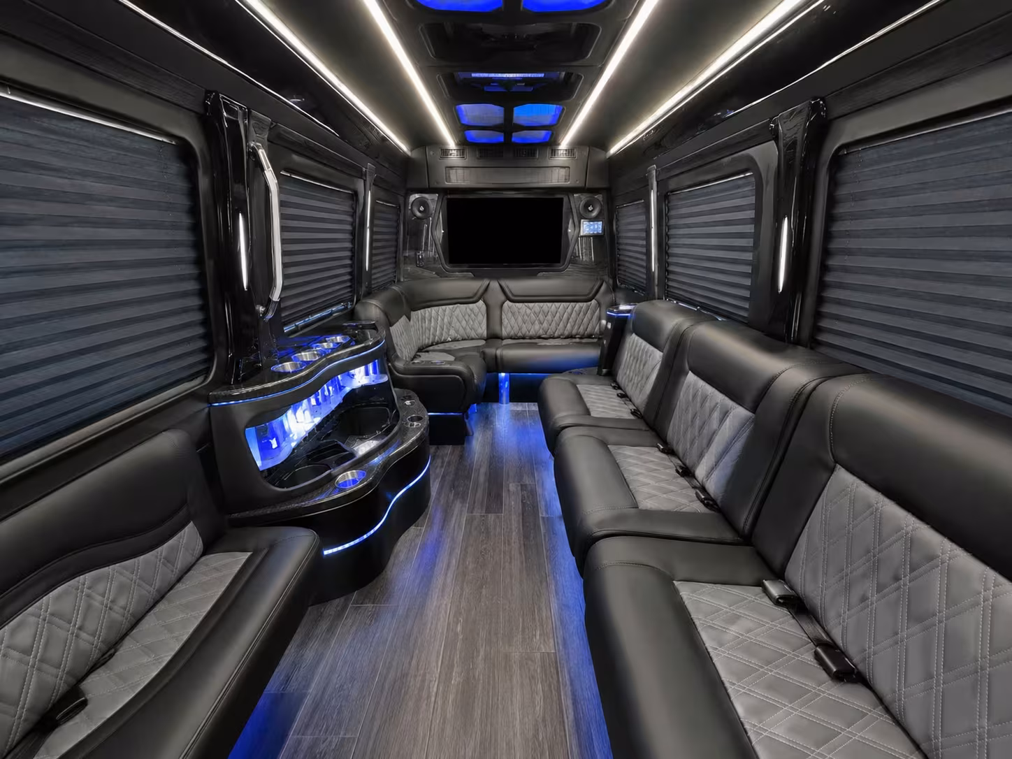 construction worksite shuttle buses in vancouver wa