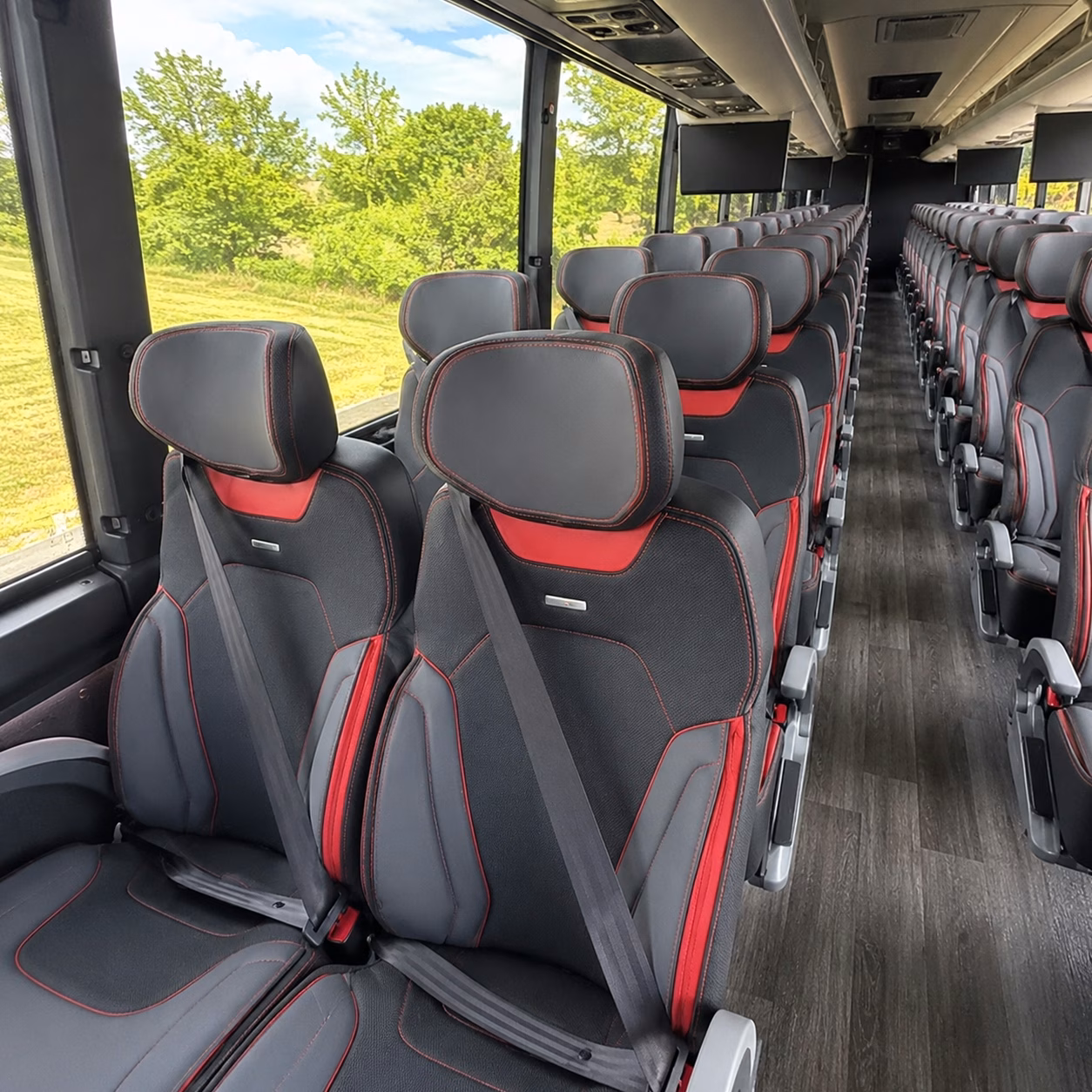 corporate event charter bus rentals in vancouver washington