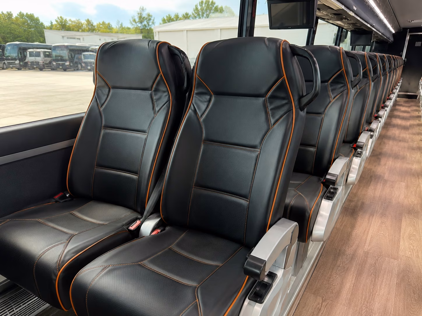 vancouver charter bus rentals for conferences and corporate events