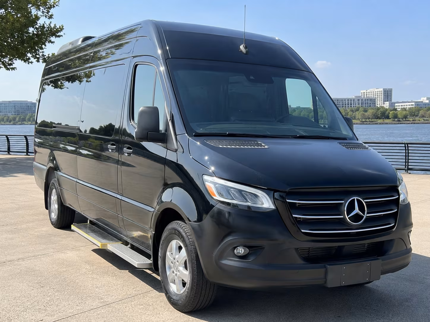 vancouver sprinter limo rental